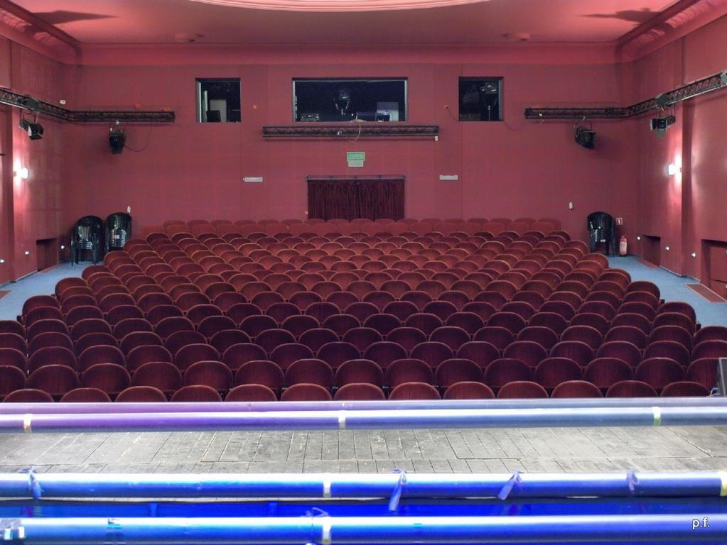 Teatr Baj Pomorski Stary Toruń Exterior foto